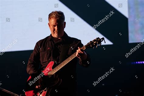 phil cunningham rock musician.